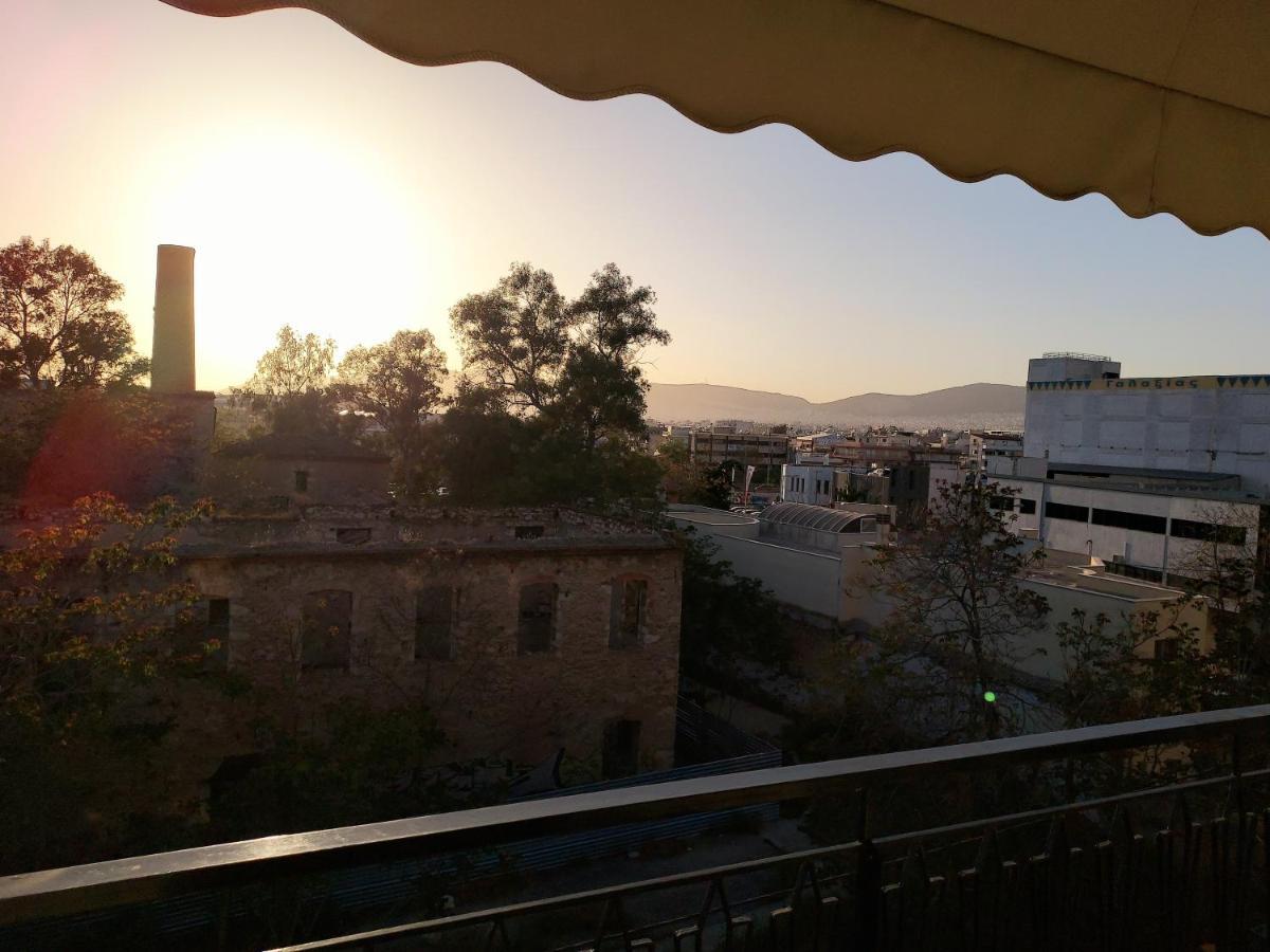 Fully Equiped Design Apartment With Excellent View/ Easy Parking Athens Luaran gambar